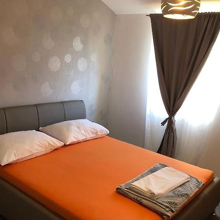 Apartmani Bm Biograd Na Moru Exteriér fotografie