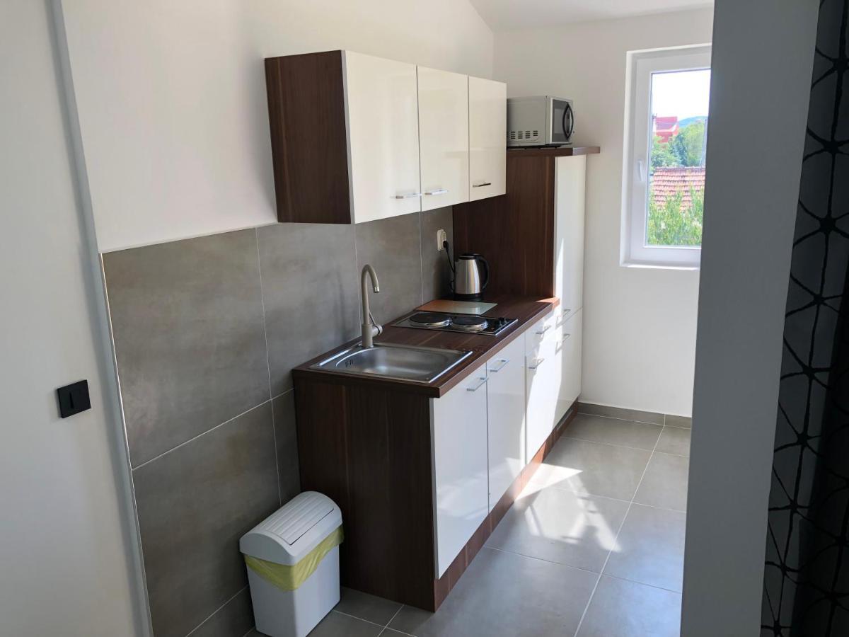 Apartmani Bm Biograd Na Moru Exteriér fotografie