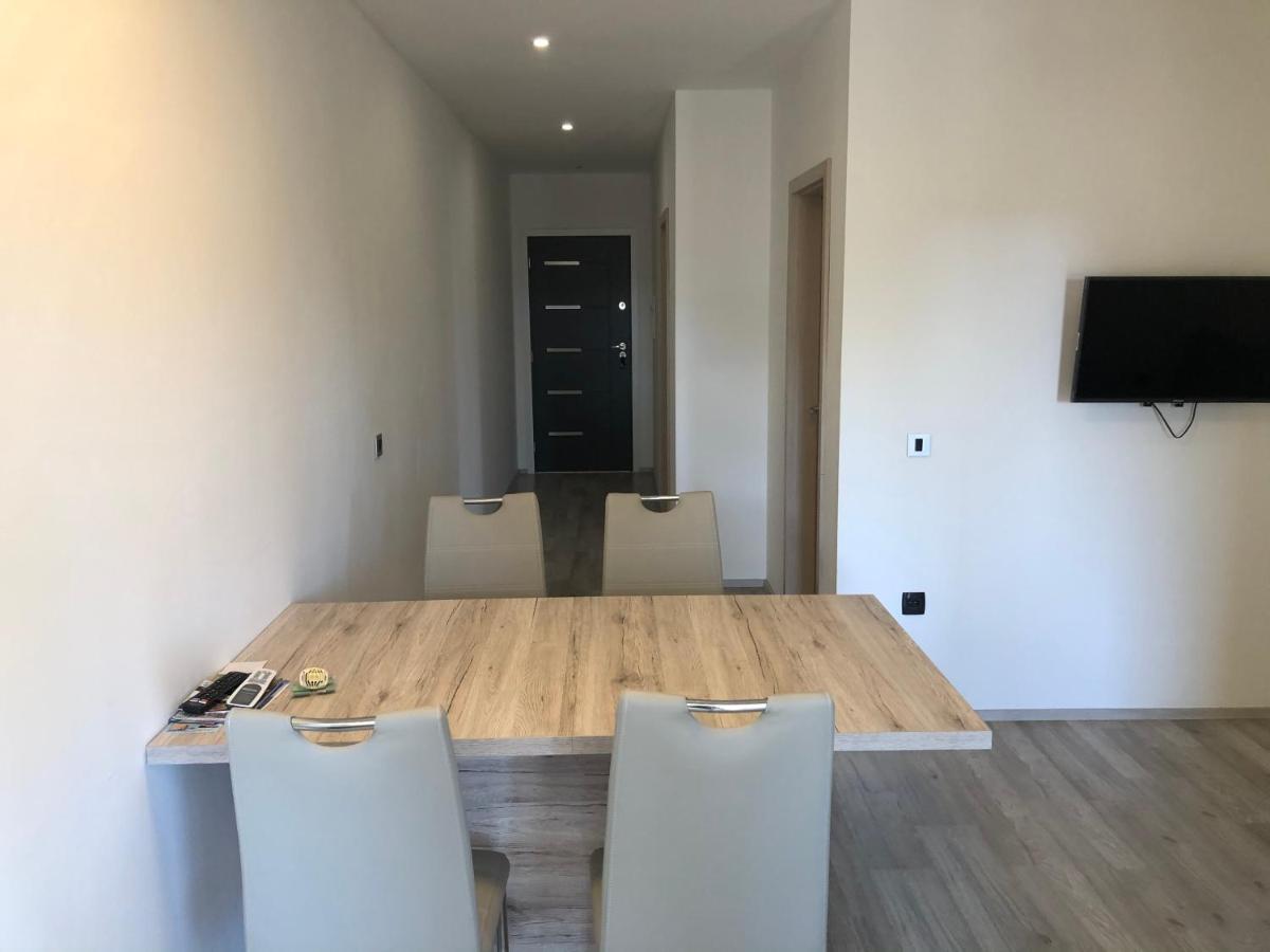 Apartmani Bm Biograd Na Moru Exteriér fotografie
